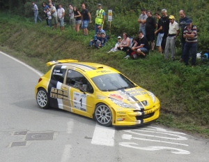 LUCA CANTAMESSA E LISA BOLLITO SU PEUEOT 207 TRIONFANO AL RALLY TEAM 971