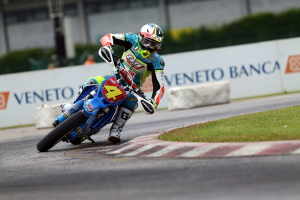 Pole per il francese Thomas Chareyre nel GP di Jesolo Supermoto