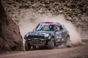 MINI celebra il suo quarto successo consecutivo al Dakar Rally