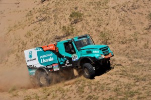 501 DE ROOY GERARD TORRALLARDONA MOISES RODEWALD DAREK (nld) IVECO action during the Dakar 2016 Argentina, Bolivia, Etape 9 / Stage 9, Belen - Belen, from January 12, 2016 - Photo DPPI